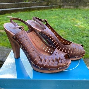 Nine West Wooden Block Heel